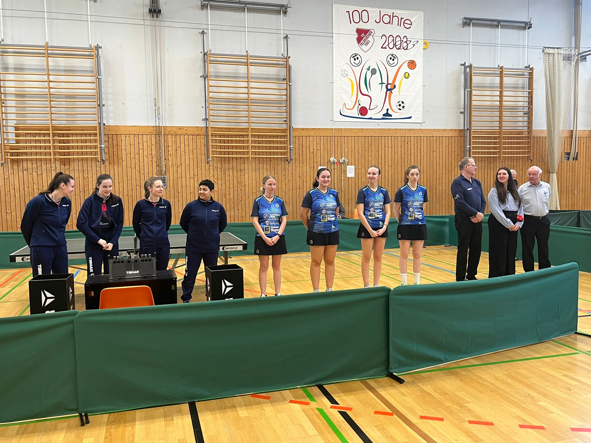 1. Damen in Fürstenfeldbruck